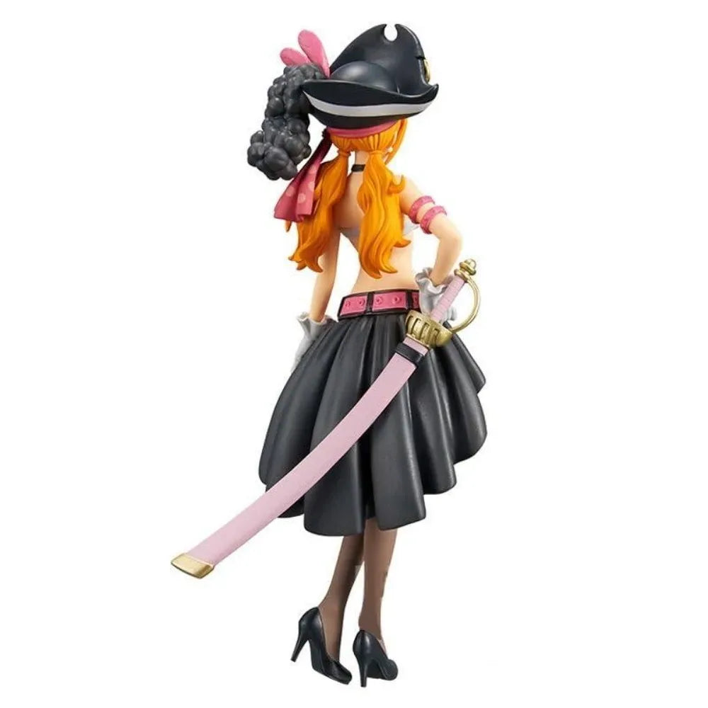 Nami Film Red 19cm PVC Collector Figure